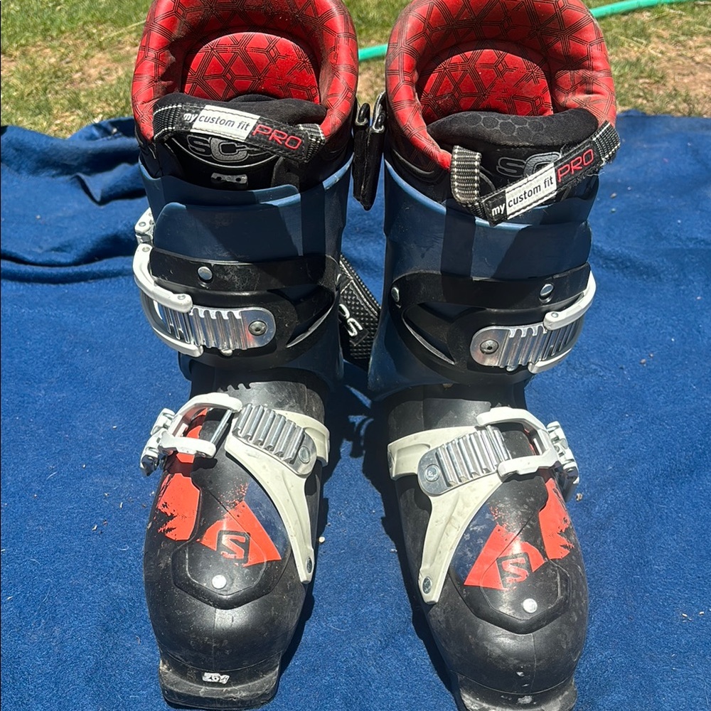 Salomon Ski Boots